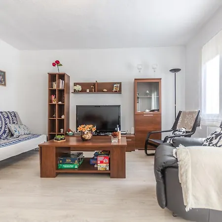 Apartamento 2br Flat - Aircon - 5 Min Walk To Beach *