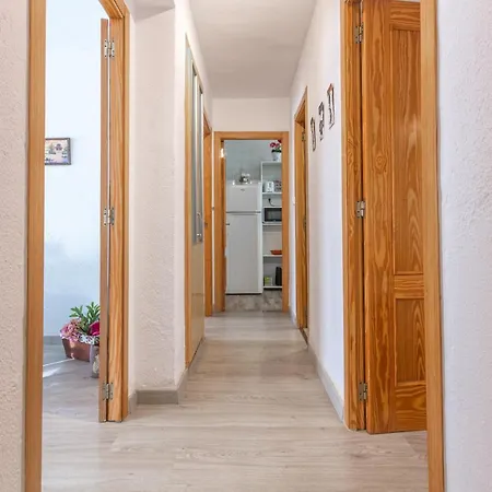 2br Flat - Aircon - 5 Min Walk To Beach Apartment Benidorm